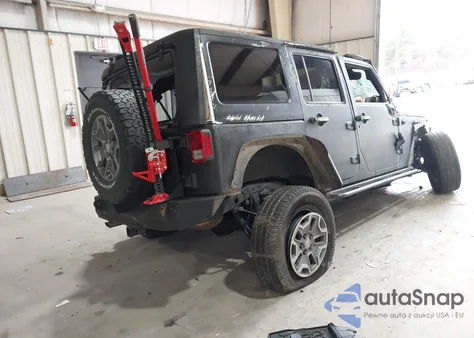 2015 Jeep Wrangler Unlimited Sahara z USA, uszkodzony, nr VIN 1C4HJWEG2FL647659